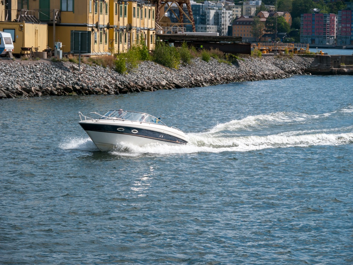 Motorboat, Saltsjoen, Stockholm ( 1090756)